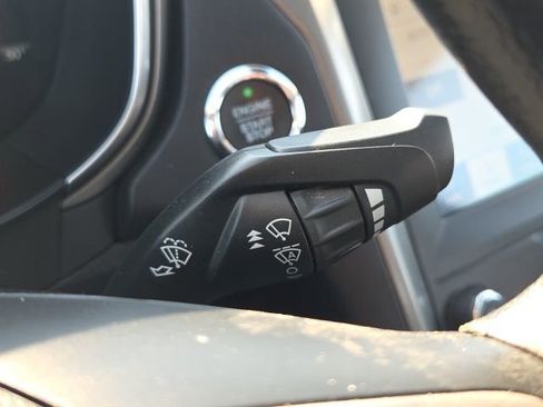 Used 2020 Ford Fusion SE image 46