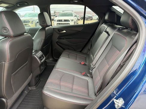 Used 2022 Chevrolet Equinox RS w/ Infotainment Package image 25