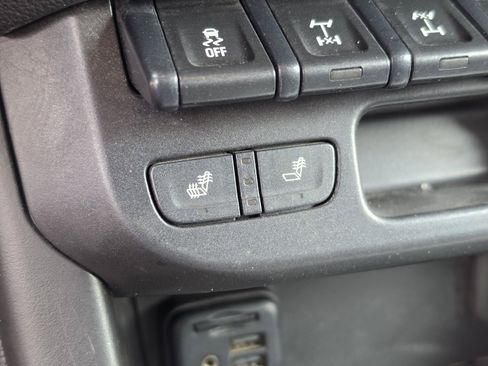 Used 2020 Chevrolet Colorado ZR2 AWD/4WD image 27