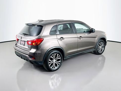 Used 2018 Mitsubishi Outlander Sport ES image 6