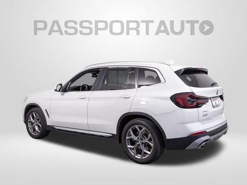 Used 2024 BMW X3 xDrive30i w/ Premium Package w/ZPA AWD/4WD image 3