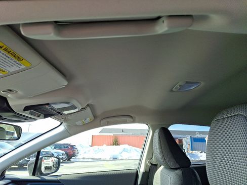 Certified 2024 Subaru Crosstrek 2.0i Premium image 15