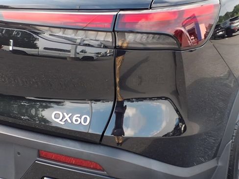 Used 2024 INFINITI QX60 Pure AWD/4WD image 8