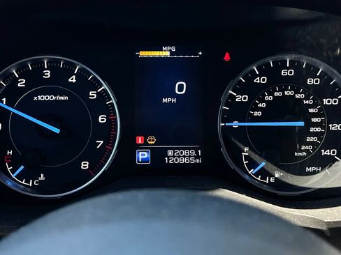 Used 2020 Subaru Ascent Touring w/ Popular Package #3 AWD/4WD image 10