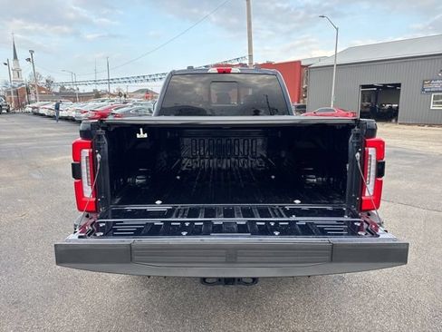 Used 2025 Ford F250 Platinum AWD/4WD image 12