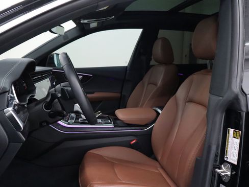 Used 2023 Audi Q8 Premium Plus w/ Premium Plus Package image 16
