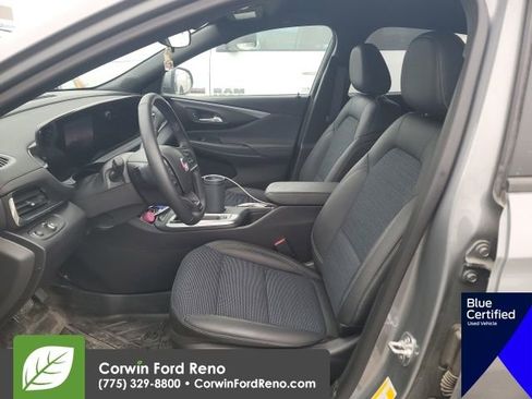 Used 2025 Buick Envista Preferred w/ Convenience I Package image 11