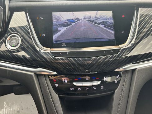 Used 2025 Cadillac XT6 Premium Luxury image 29