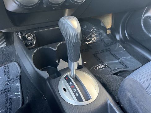Used 2008 Honda Fit Sport image 22