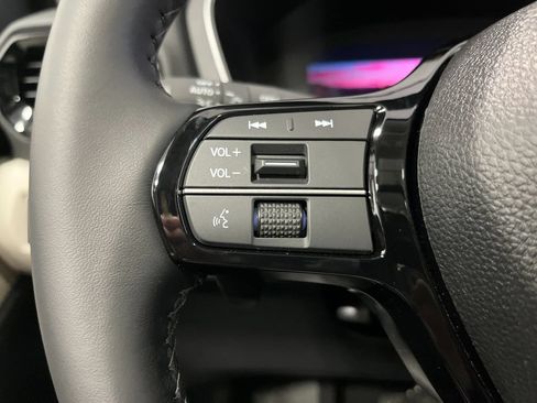 New 2026 Honda Pilot Touring image 17