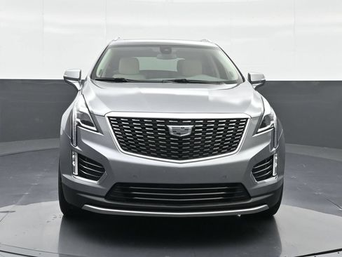 Certified 2024 Cadillac XT5 Premium Luxury FWD image 6