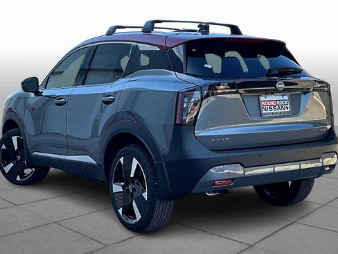 New 2026 Nissan Kicks SR image 7