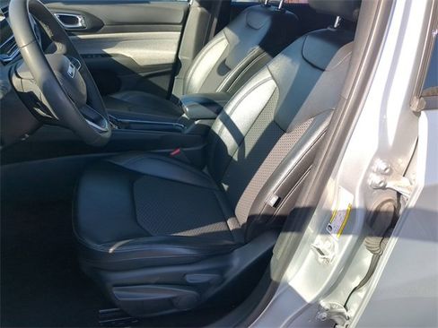 Used 2024 Jeep Compass Latitude image 21