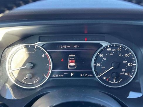 Used 2023 Nissan Rogue SV w/ SV Premium B Package image 26