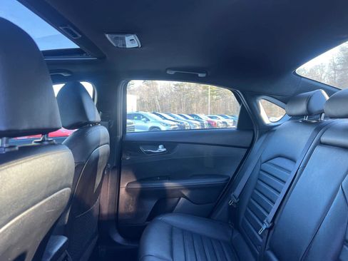 Used 2023 Kia Forte GT-Line w/ GT-Line Premium Package image 30