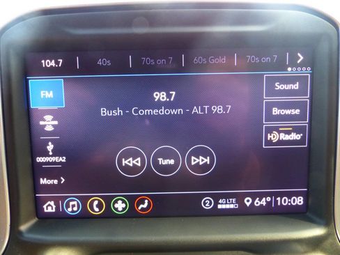 Used 2020 GMC Sierra 1500 SLT image 30