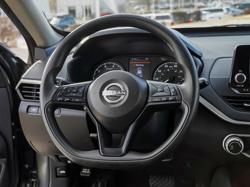 Used 2023 Nissan Altima 2.5 S image 30