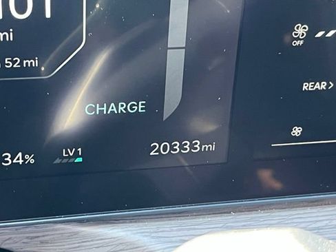 Used 2024 Kia EV9 Land AWD/4WD image 31