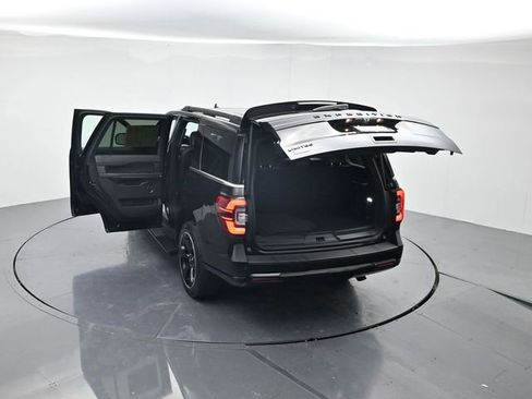 Certified 2024 Ford Expedition Limited image 46
