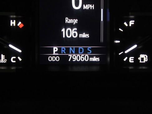 Used 2020 Toyota Tundra SR5 w/ SR5 Upgrade Package image 5