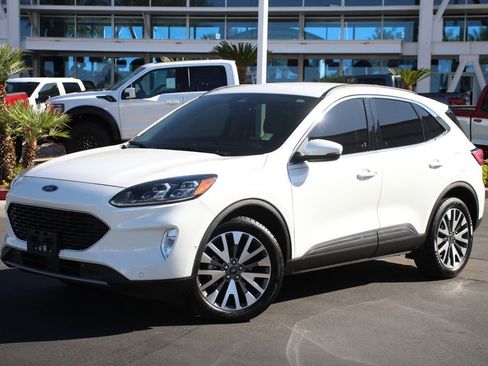 Certified 2020 Ford Escape Titanium AWD/4WD image 1