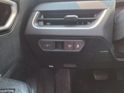 Used 2025 Kia K4 FWD image 30