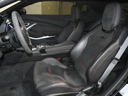 Used 2023 Chevrolet Camaro ZL1 image 7