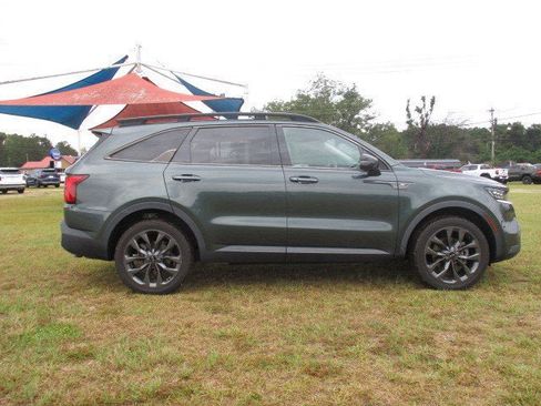 Used 2021 Kia Sorento SX Prestige image 2
