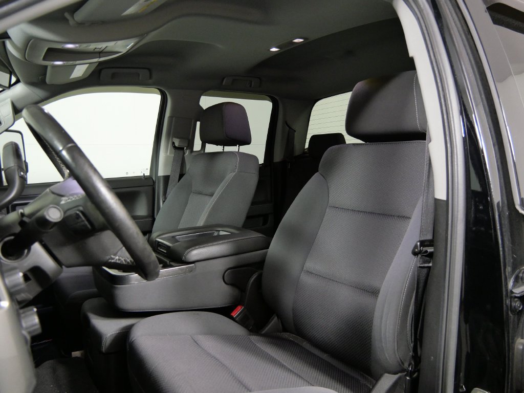 Used 2019 Chevrolet Silverado 1500 LT w/ All Star Edition AWD/4WD image 10