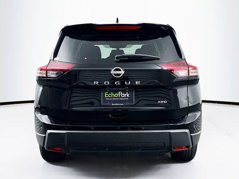 Used 2025 Nissan Rogue SV image 7