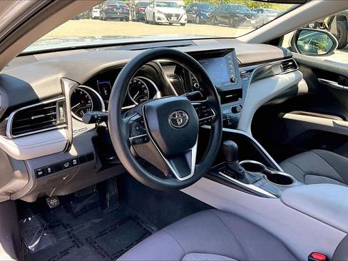 Used 2023 Toyota Camry LE FWD image 12