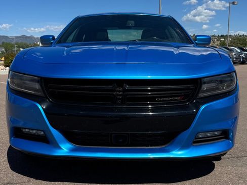 Used 2019 Dodge Charger SXT w/ Plus Group AWD/4WD image 2