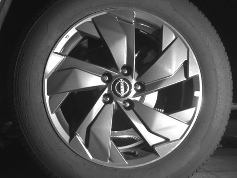 Used 2025 Nissan Rogue SV FWD image 14