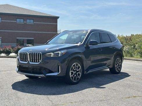 New 2026 BMW X1 xDrive28i image 3