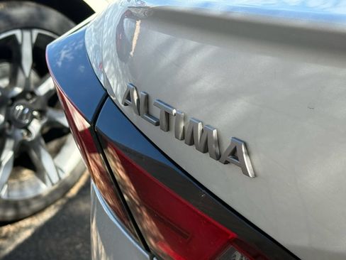 Used 2026 Nissan Altima 2.5 SV FWD image 12