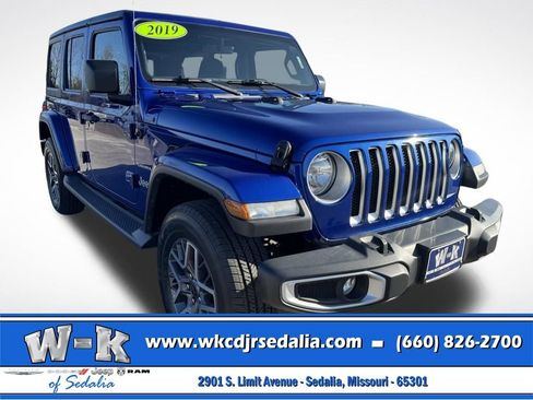 Used 2019 Jeep Wrangler Unlimited Sahara AWD/4WD image 1