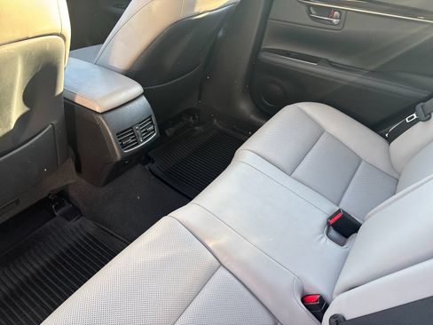 Used 2018 Lexus ES 350 w/ Premier Package FWD image 13