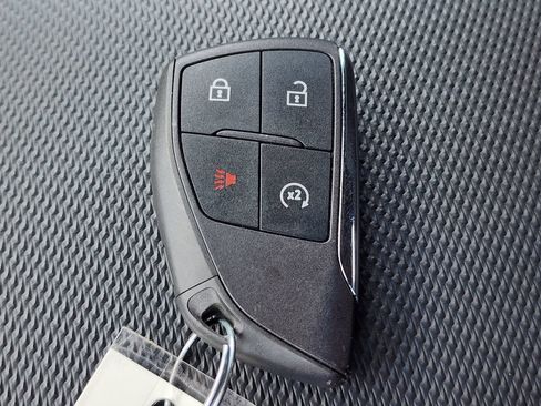 Certified 2026 Chevrolet Equinox LT AWD/4WD image 36