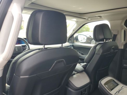 New 2027 Lincoln Navigator Reserve AWD/4WD image 28
