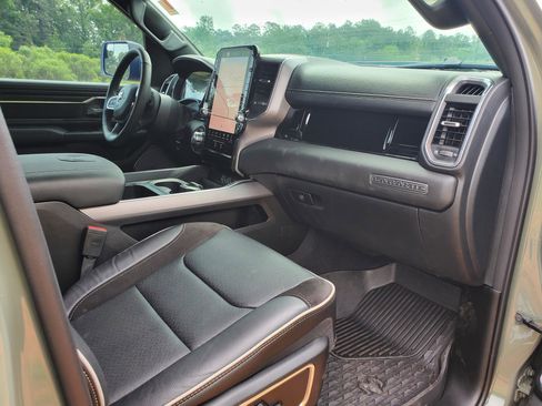 Used 2026 RAM 1500 Laramie w/ Night Edition AWD/4WD image 40