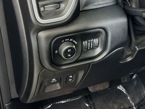 Used 2020 RAM 1500 Laramie image 10