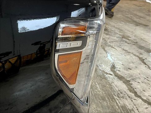 Used 2023 GMC Sierra 2500 Denali w/ Denali Ultimate Package image 34