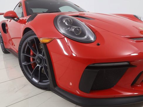 Used 2019 Porsche 911 GT3 RS image 24