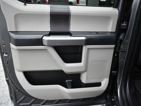 Used 2019 Ford F150 XLT AWD/4WD image 36
