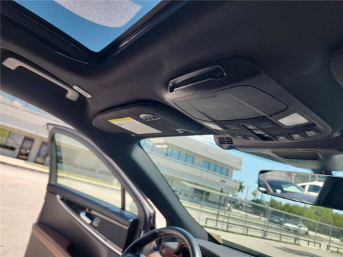 Certified 2023 Lincoln Nautilus Reserve FWD image 36