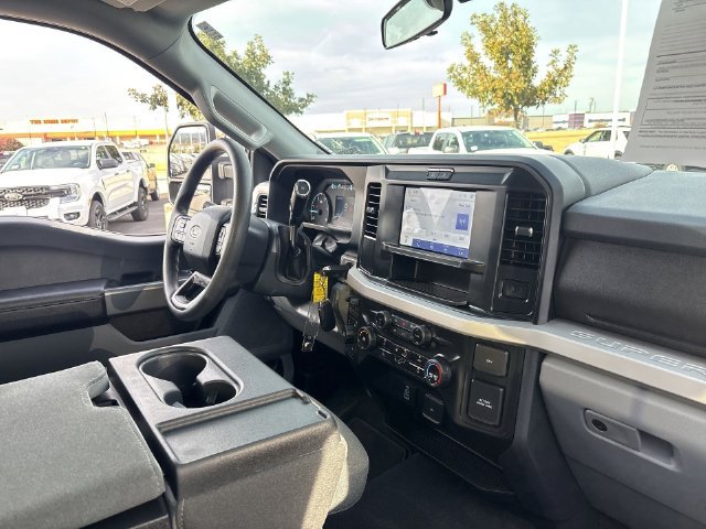 Used 2026 Ford F450 XLT w/ 360-Degree Camera Package AWD/4WD image 17