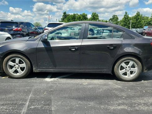 Used 2015 Chevrolet Cruze LT w/ Sun And Sound Package FWD image 5