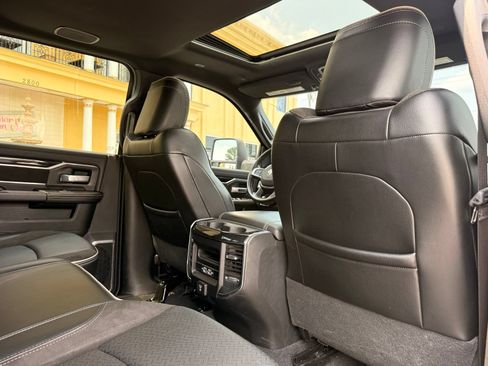 Used 2023 RAM 2500 Laramie w/ Night Edition AWD/4WD image 26