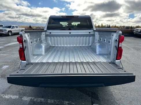 Used 2022 Chevrolet Silverado 1500 RST image 14