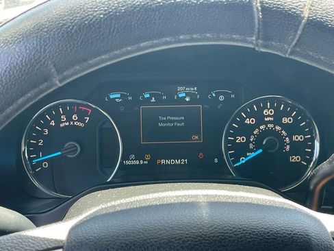 Used 2015 Ford F150 Lariat AWD/4WD image 24